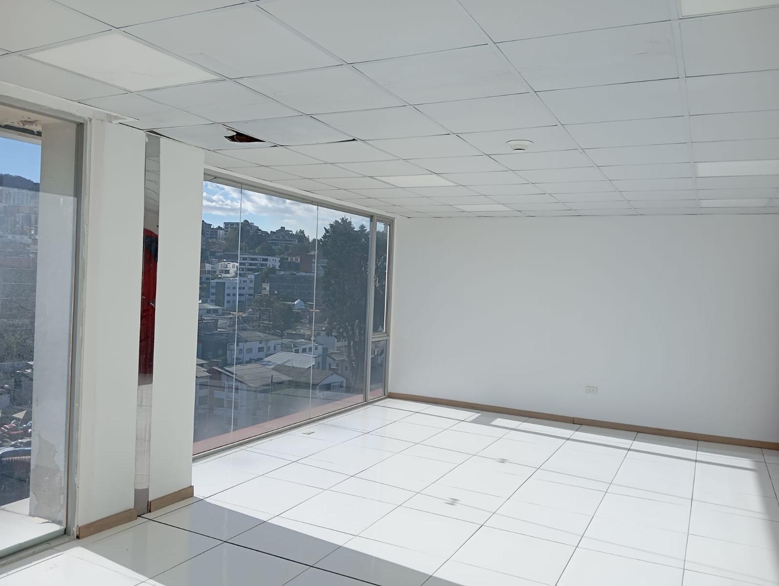 Oficina en venta en Pichincha | Quito | Iñaquito, OFICNAS Y CONSULTORIOS EN VENTA POR ESTRENAR JUAN DIGUJA Y VOZANDES al 200