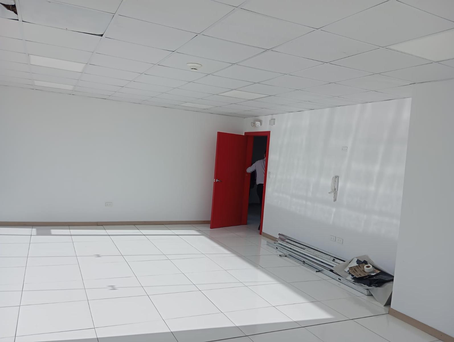 Oficina en venta en Pichincha | Quito | Iñaquito, OFICNAS Y CONSULTORIOS EN VENTA POR ESTRENAR JUAN DIGUJA Y VOZANDES al 200