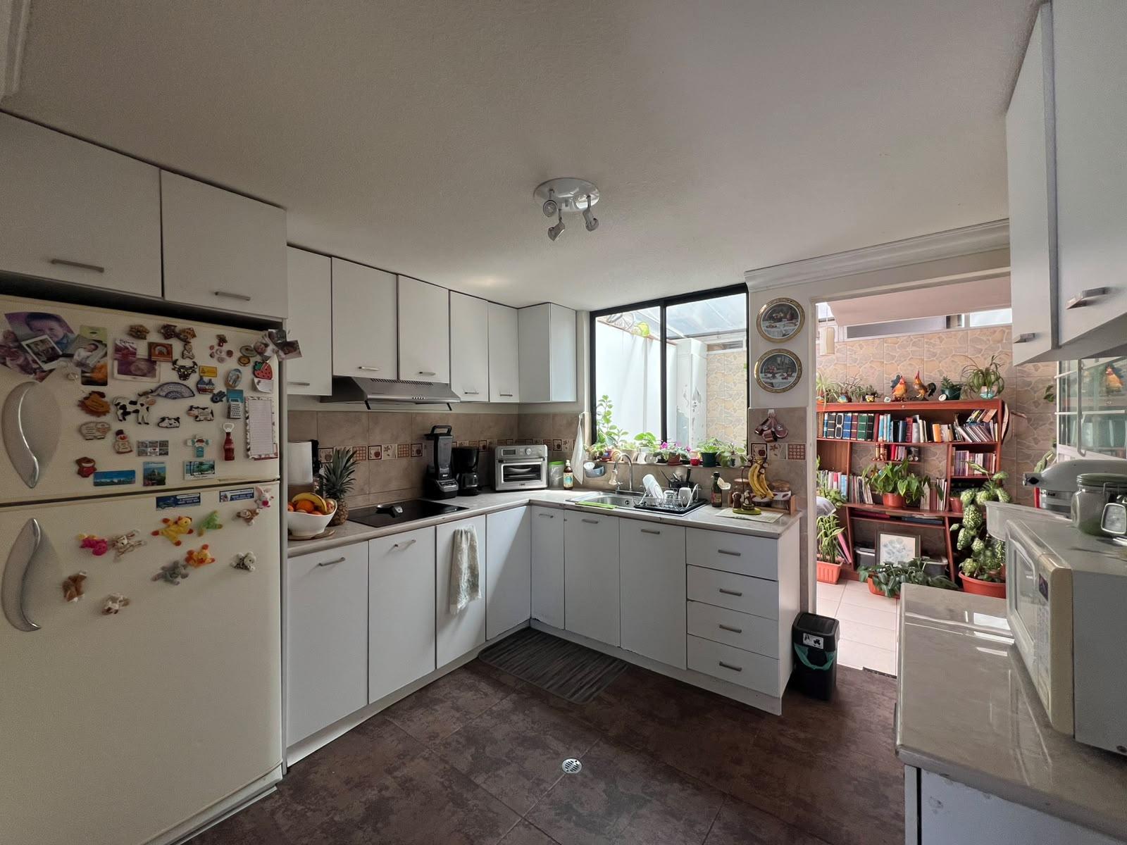 Casa en venta en Pichincha | Quito | Mitad del Mundo, A minutos de la UNASUR, 120 m²