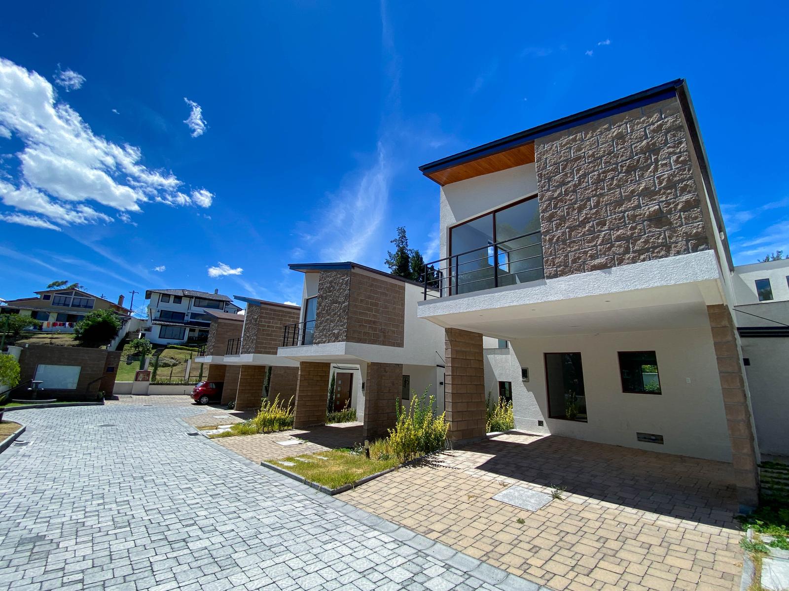 Casa en venta en Pichincha | Quito | Sangolqui, Casa en Pre-Venta en Sangolquí 194m² 4Habitaciones a 3 minutos del C.C. San Luis.#6, 194 m²