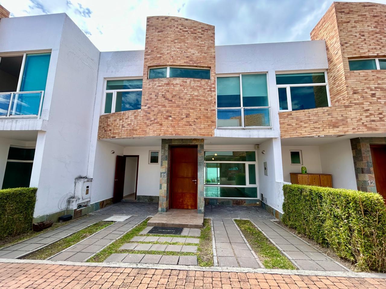 Casa en venta en Pichincha | Quito | Cumbayá, Marieta de veintimilla 1, 249 m²