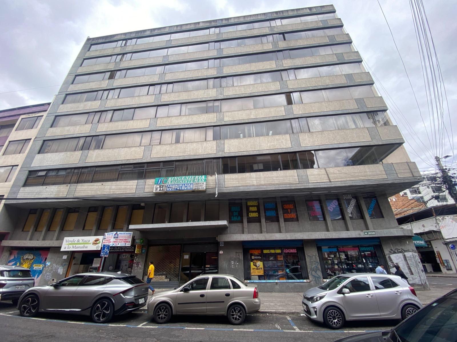 Oficina en venta en Pichincha | Quito | Centro de Quito, Juan Salinas y Santiago edificio Jacome frente al SRI, 87 m²
