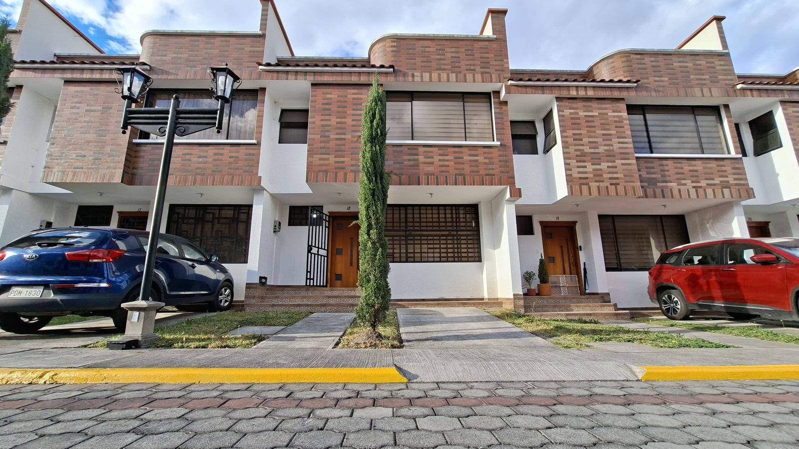 Casa en venta en Pichincha | Quito | Amaguaña, Amaguaña sector Rumiloma entre Conocoto y Sangolqui, 114 m²