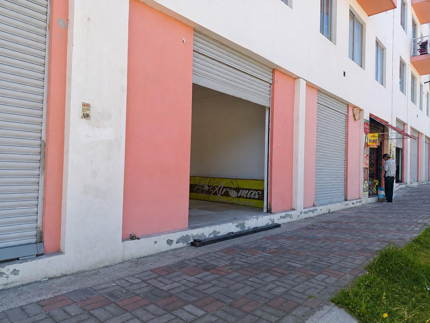 Local en venta en Pichincha | Quito | Pusuqui, Juan Pio Montufar Manzana No. 29, 27 m²