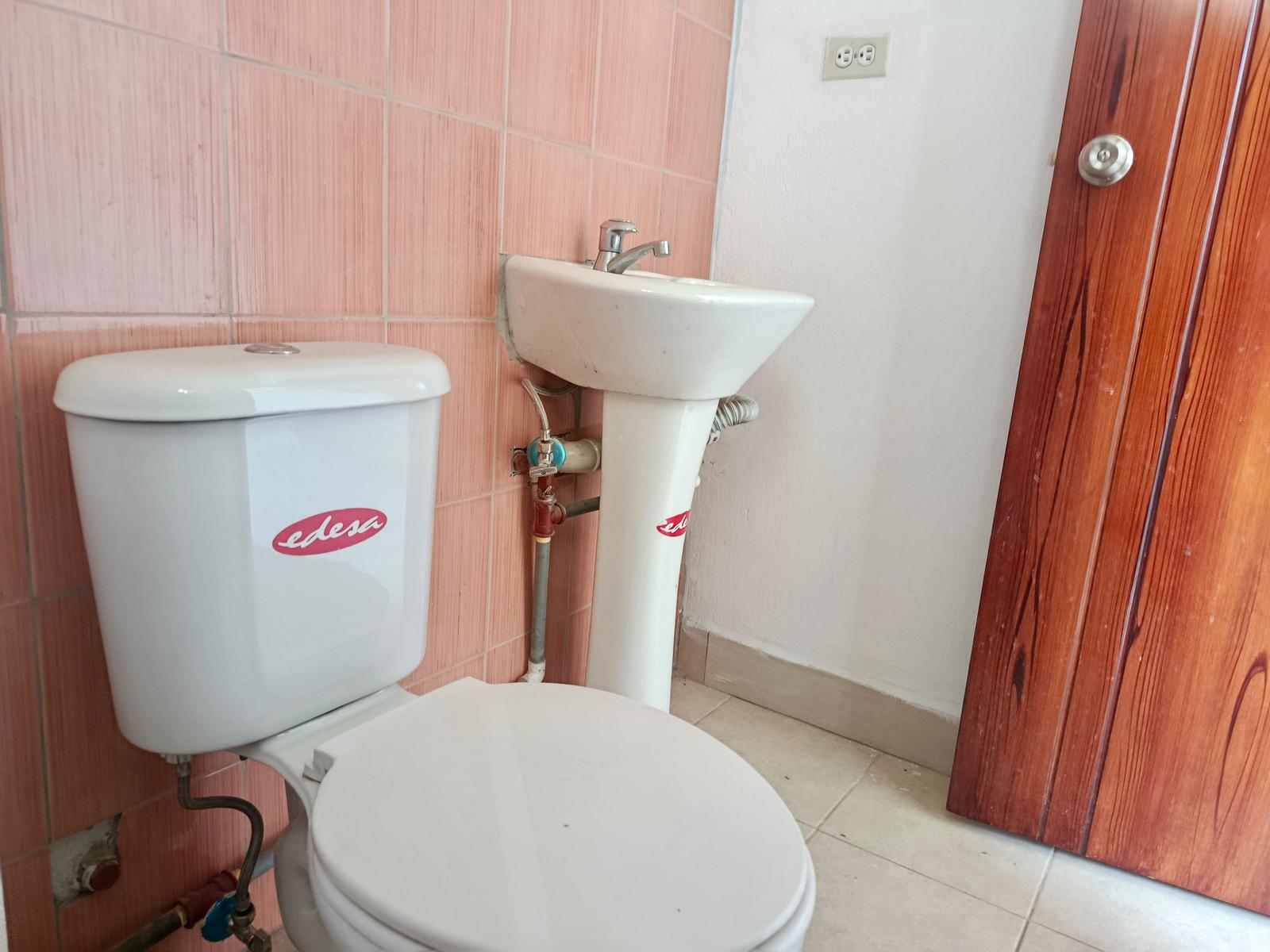 Local en venta en Pichincha | Quito | Pusuqui, Juan Pio Montufar Manzana No. 29, 27 m²