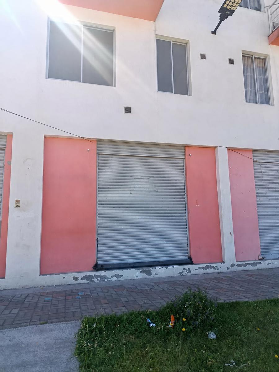 Local en venta en Pichincha | Quito | Pusuqui, Juan Pio Montufar Manzana No. 29, 27 m²