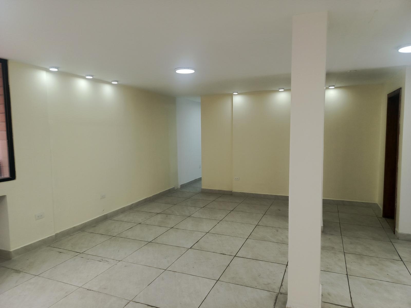 Edificio Comercial for rent in Ecuador | Pichincha | Quito, AI Edificio comercial en Renta, tres torres de 4 plantas c/u Sector Hospital Vozandes, 1403 m²