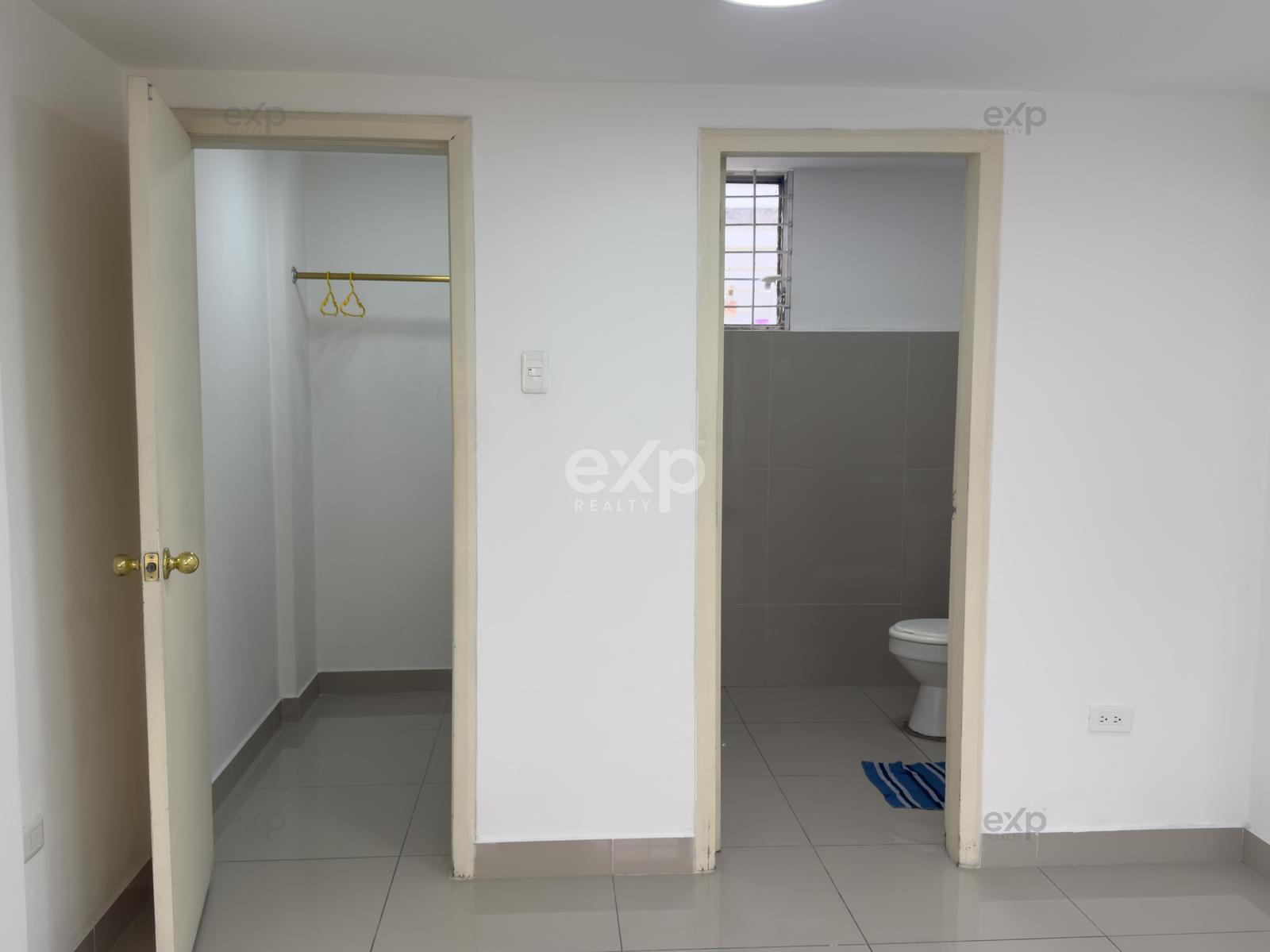 Office for rent in Pichincha | Quito | La Mariscal, Av. Amazonas y Veintimilla, 50 m²