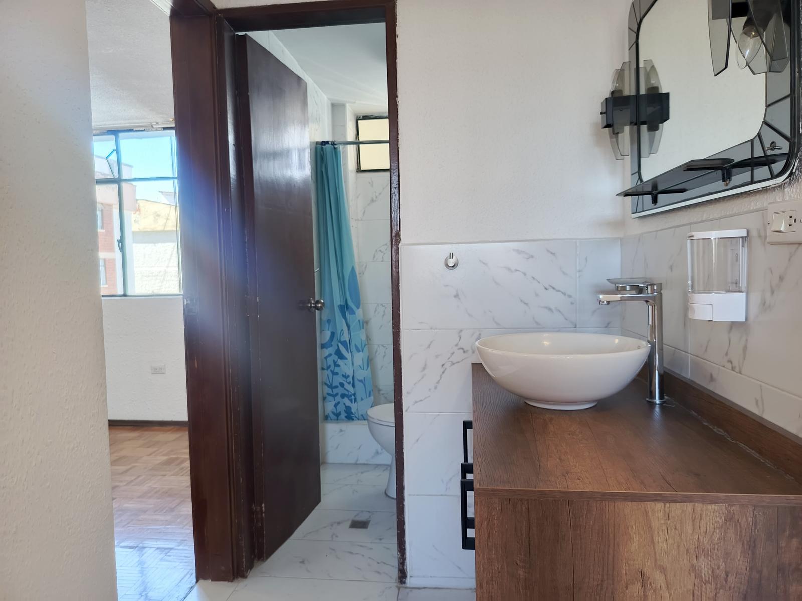 Departamento en venta en Ecuador | Pichincha | Quito, Departamento en Venta Av. Los Granados y Hiedras - Sector UDLA, 97 m²
