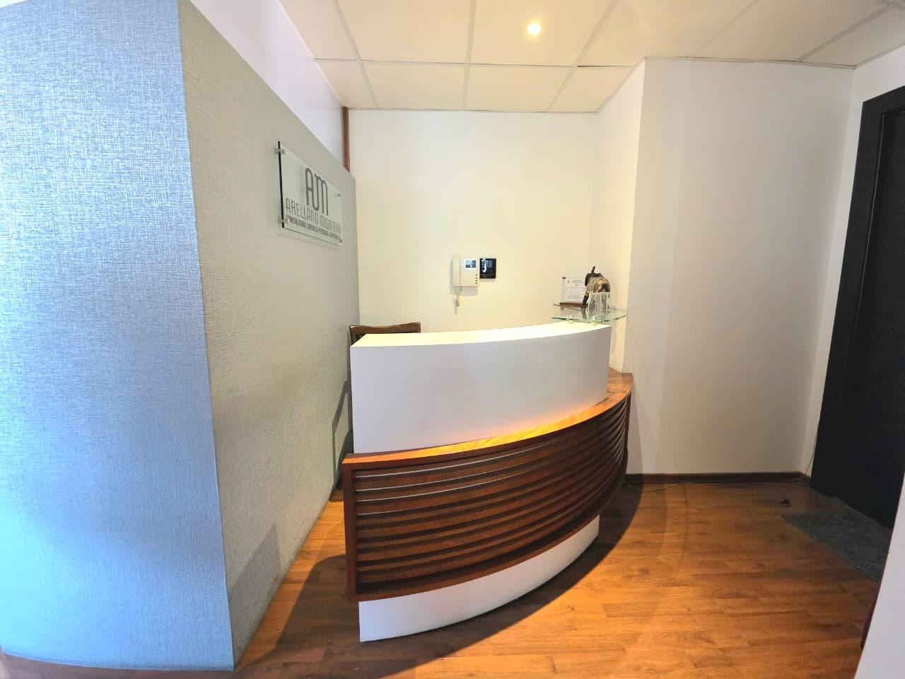 Oficina en venta en Pichincha | Quito | La Colón, La Niña y Diego de Almagro, 114 m²