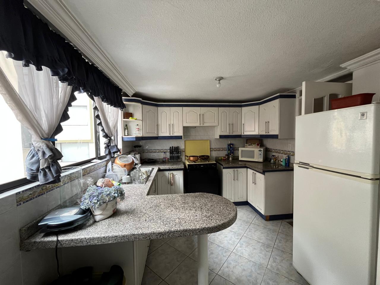 Departamento for sale in Pichincha | Quito | Ponceano, Amplio Departamento en Ponceano Alto, 137 m²
