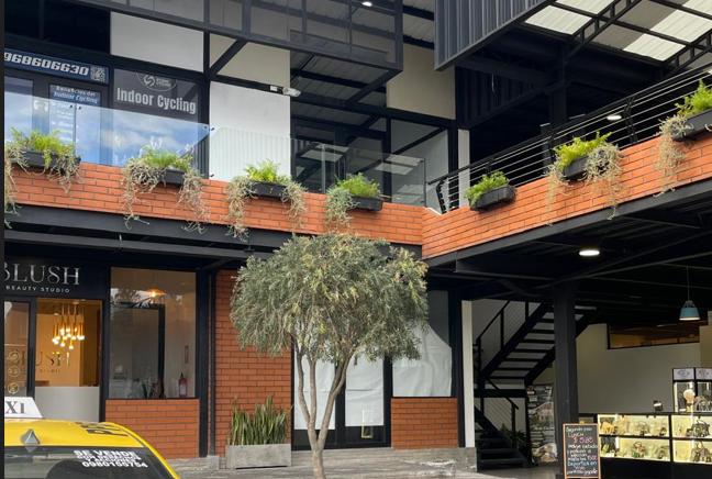 Local en alquiler en Pichincha | Quito | La Armenia, Vista Garden Plaza, Sebastián de Benalcázar y Enrique Gil, 50 m²