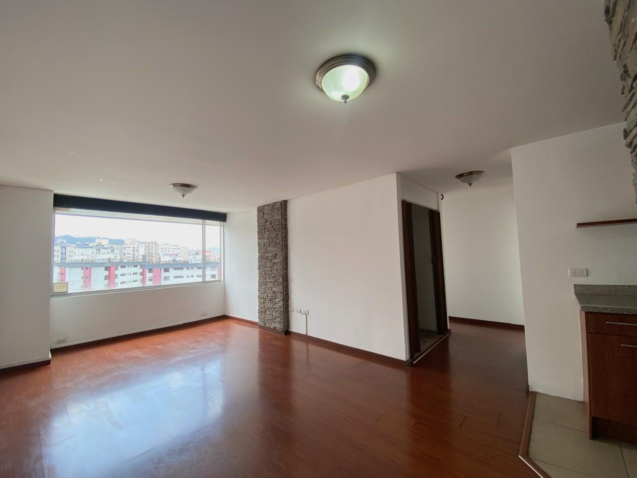 Departamento en Venta en la seis de diciembre y Rio Coca
