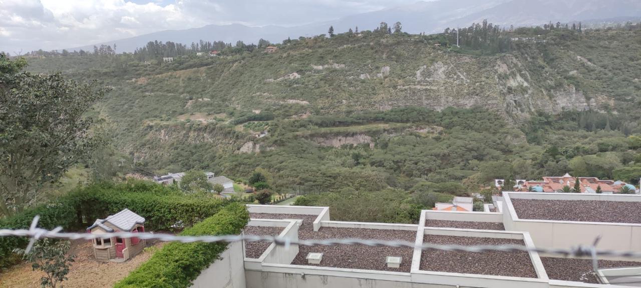 Terreno for sale in Pichincha | Quito | Cumbayá, URBANIZACION PILLAGUA | TERRENO 1482M2 EN LA PARTE ALTA DE LA URBANIZACION