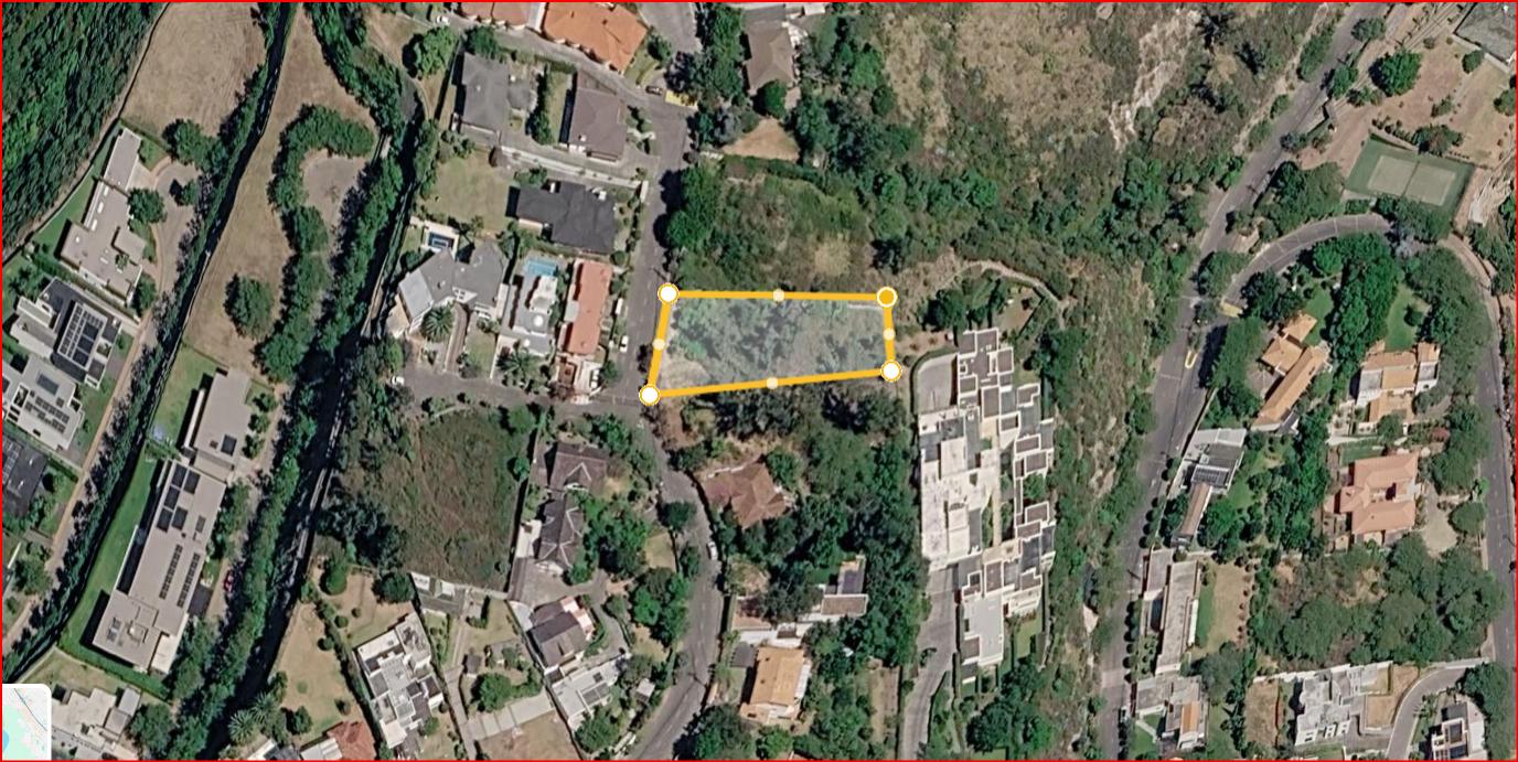 Terreno for sale in Pichincha | Quito | Cumbayá, URBANIZACION PILLAGUA | TERRENO 1482M2 EN LA PARTE ALTA DE LA URBANIZACION