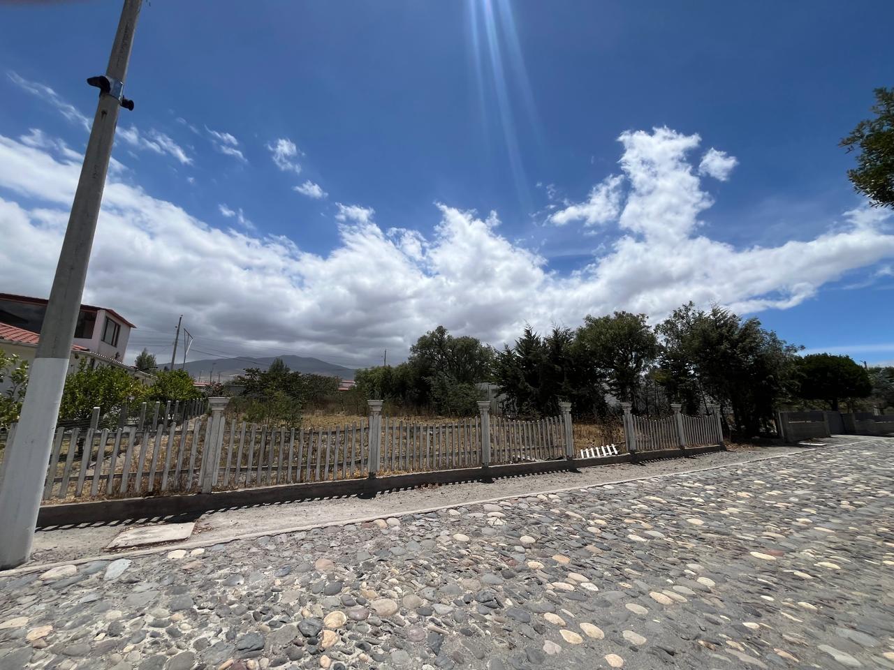 Terreno en venta en Pichincha | Pedro Moncayo | Malchinguí, https://mapcarta.com/es/19654632/Mapa