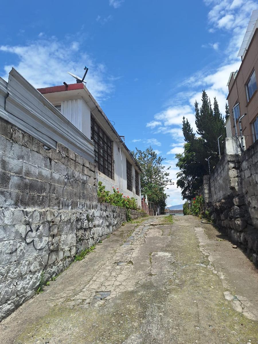 Terreno en venta en Pichincha | Quito | La Concepción, N50B Teniente Homero Salas OE5 - 132, 1129 m²