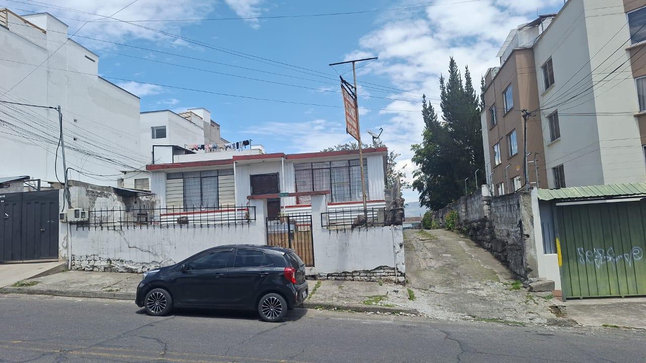 Terreno en venta en Pichincha | Quito | La Concepción, N50B Teniente Homero Salas OE5 - 132, 1129 m²