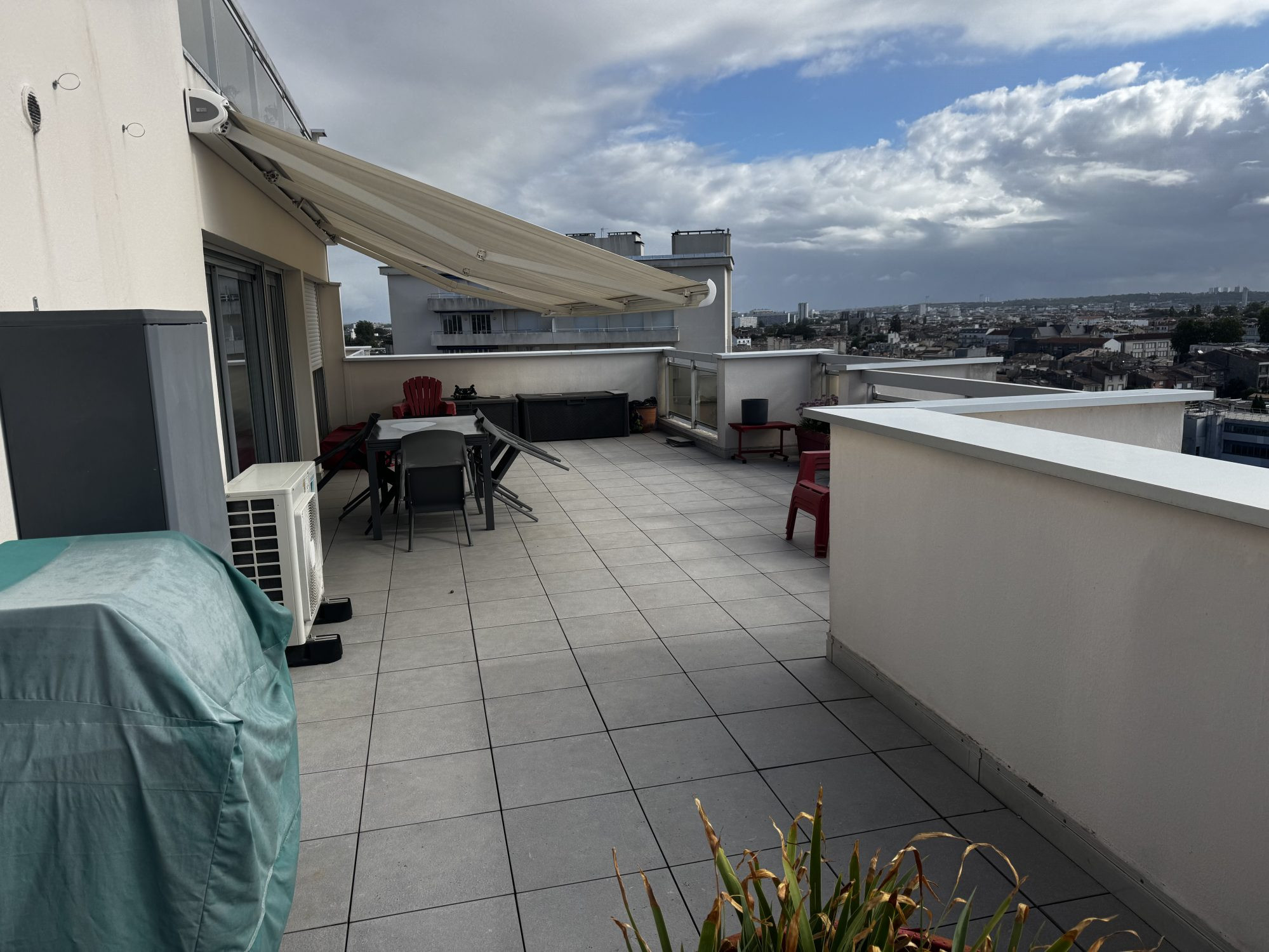 Appartement à vendre à Bordeaux, 135 m²