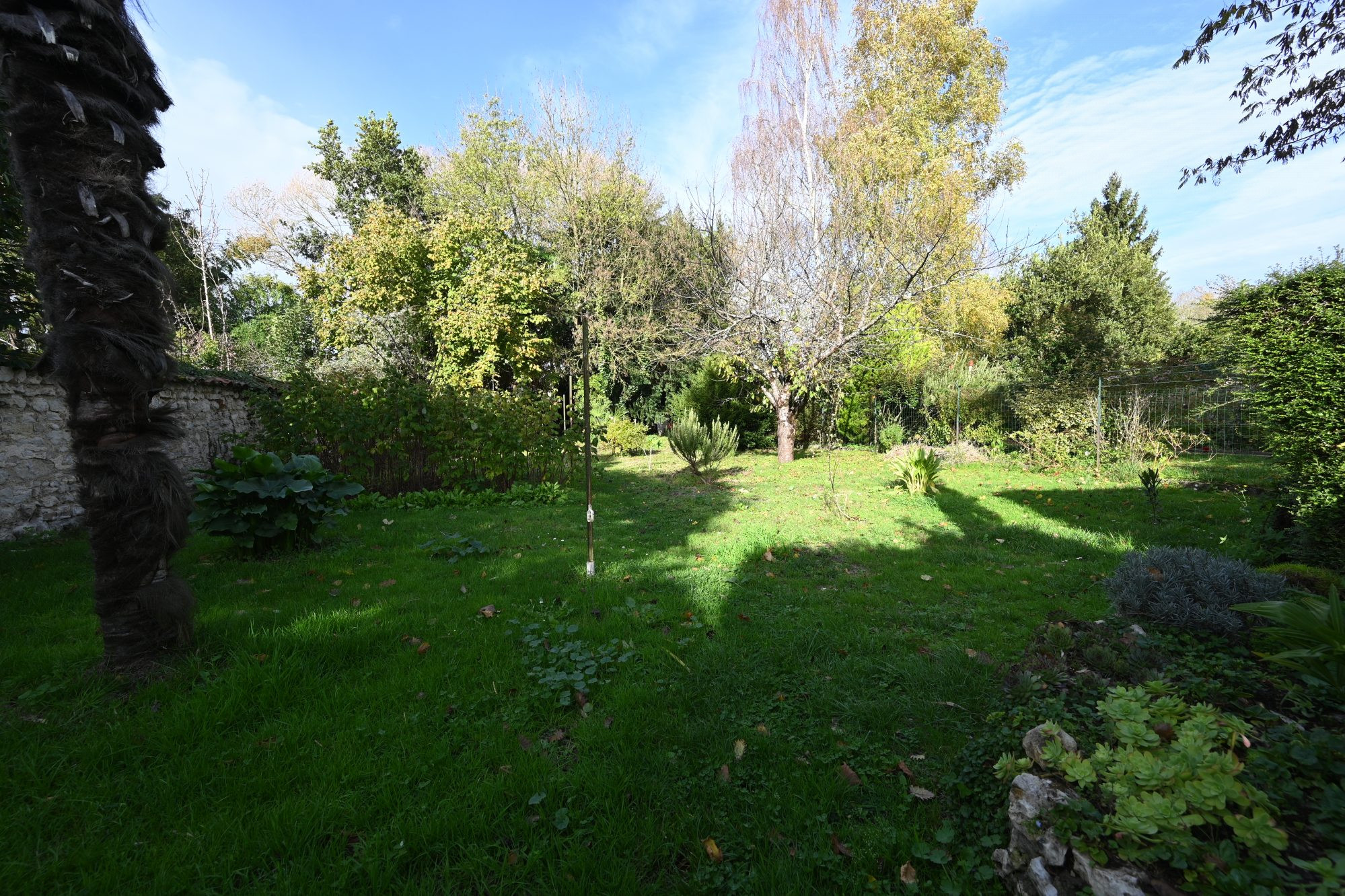 Immeuble à vendre à Saint-Jean-d'Angély