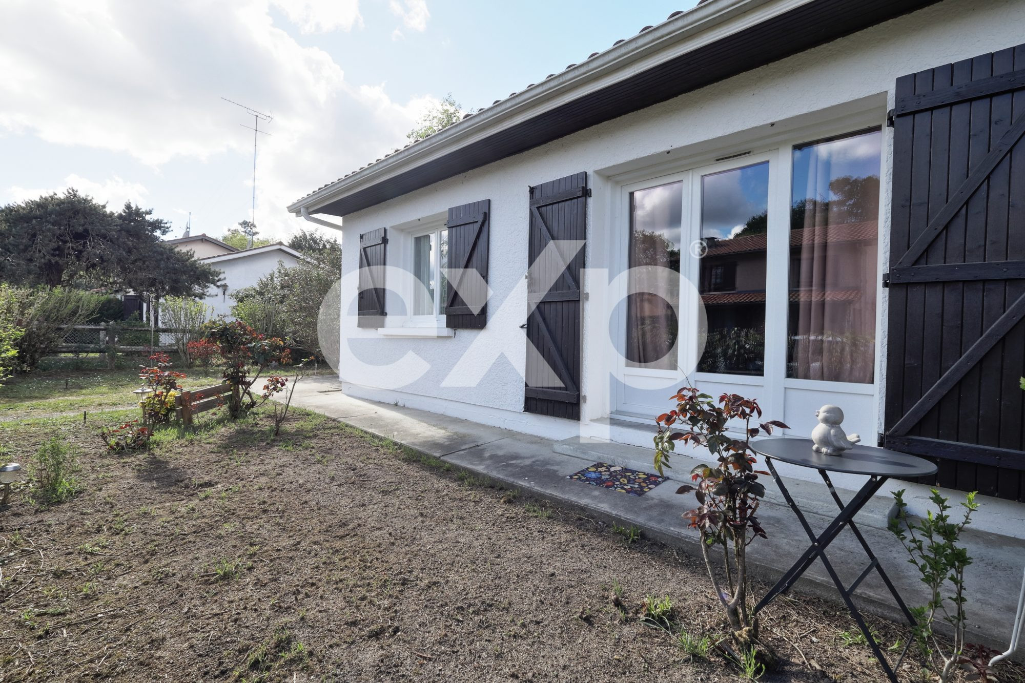 Maison à vendre à Saint-Pierre-du-Mont, 56 m²
