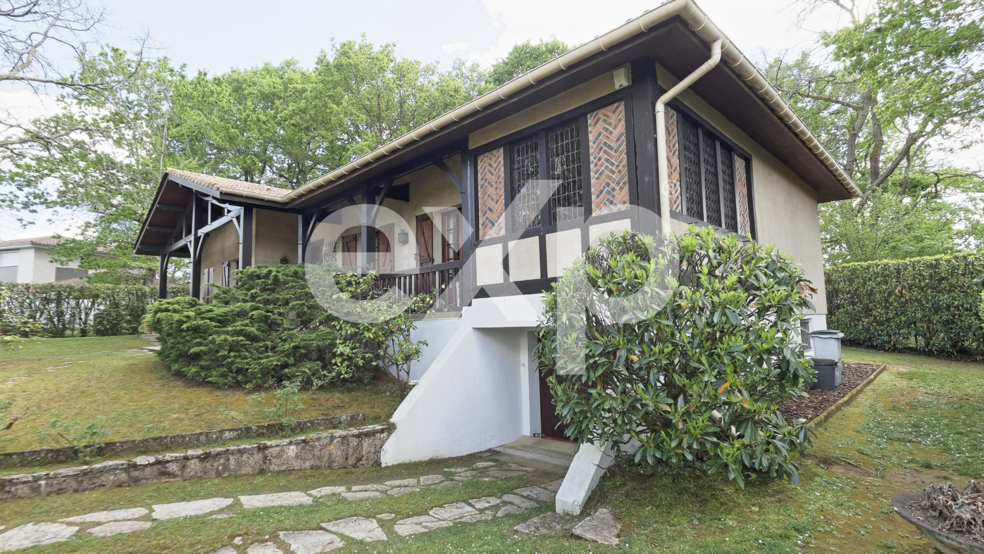 MAISON DE CHARME EN VIAGER OCCUPÉ - INVESTISSEMENT PATRIMONIAL SÉCURISÉ
