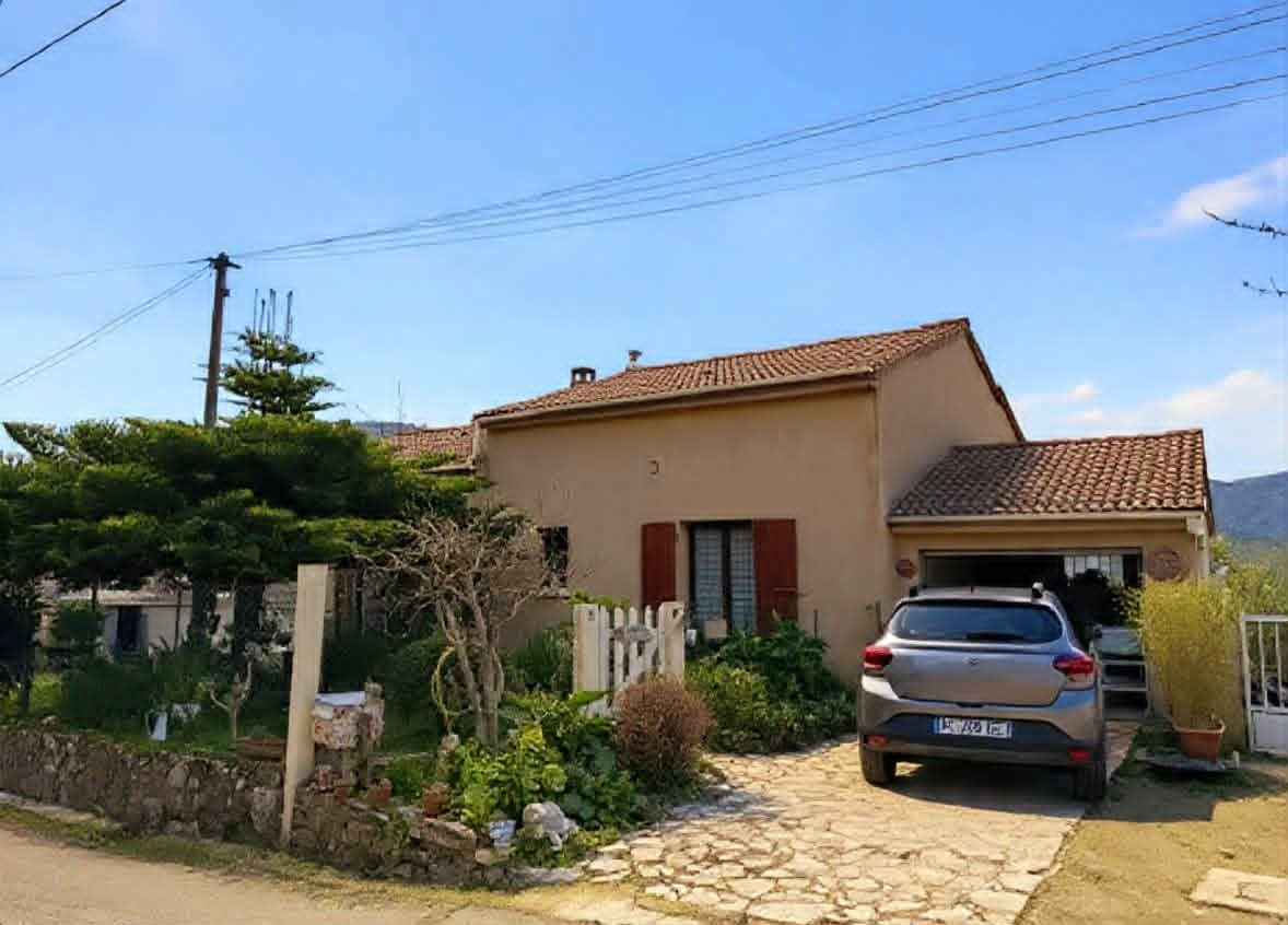 Maison dans Tavaco