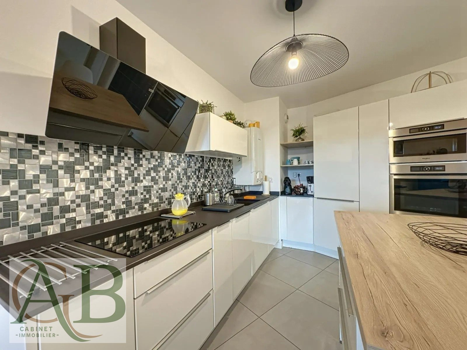 Furnished 2-room apartment Chambre d'Amour 4