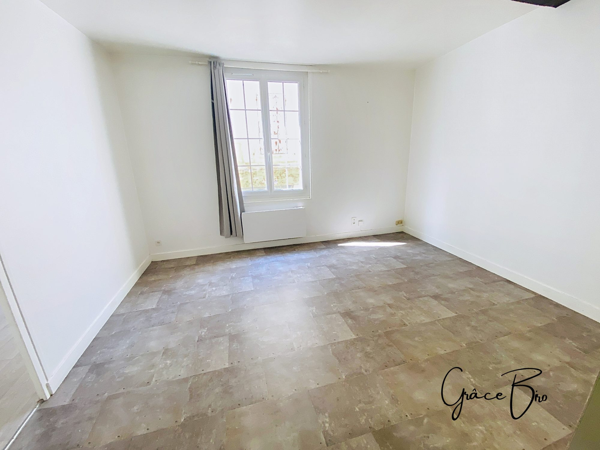 T2 lumineux 35m² au cœur de Saintes