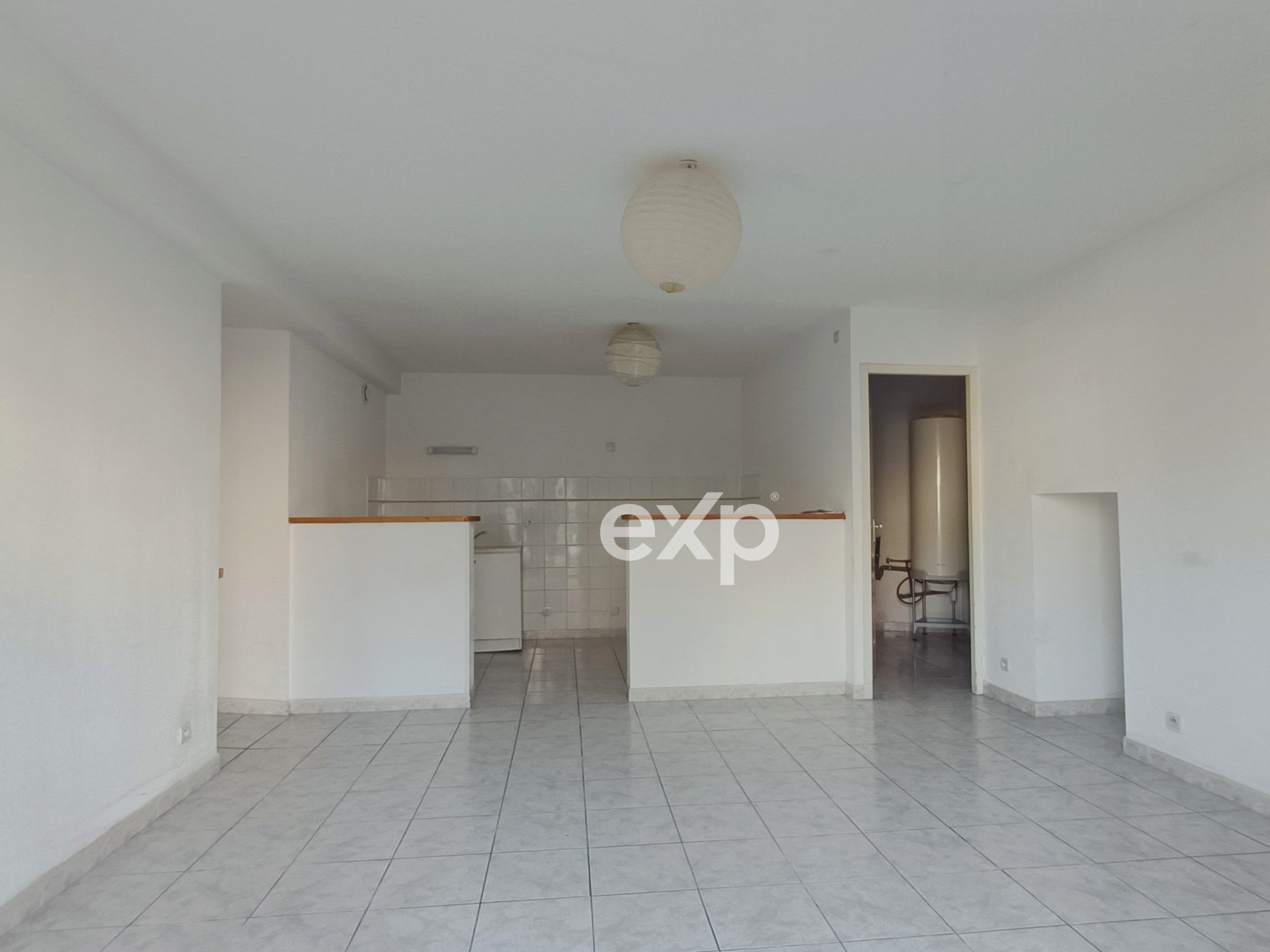 63 m² Ground Floor Apartment, Independent Entrance, 3-Room 3