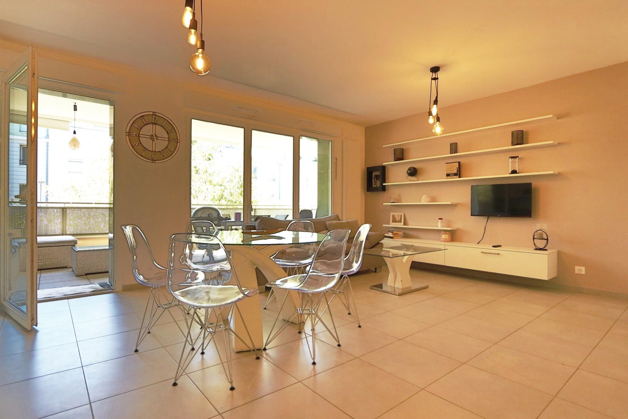 Appartement à louer à Saint-Julien-en-Genevois, 64 m²