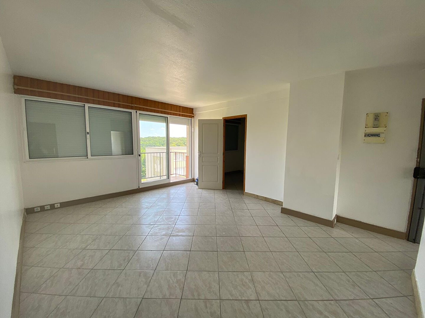Appartement à louer à Avon, 43 m²