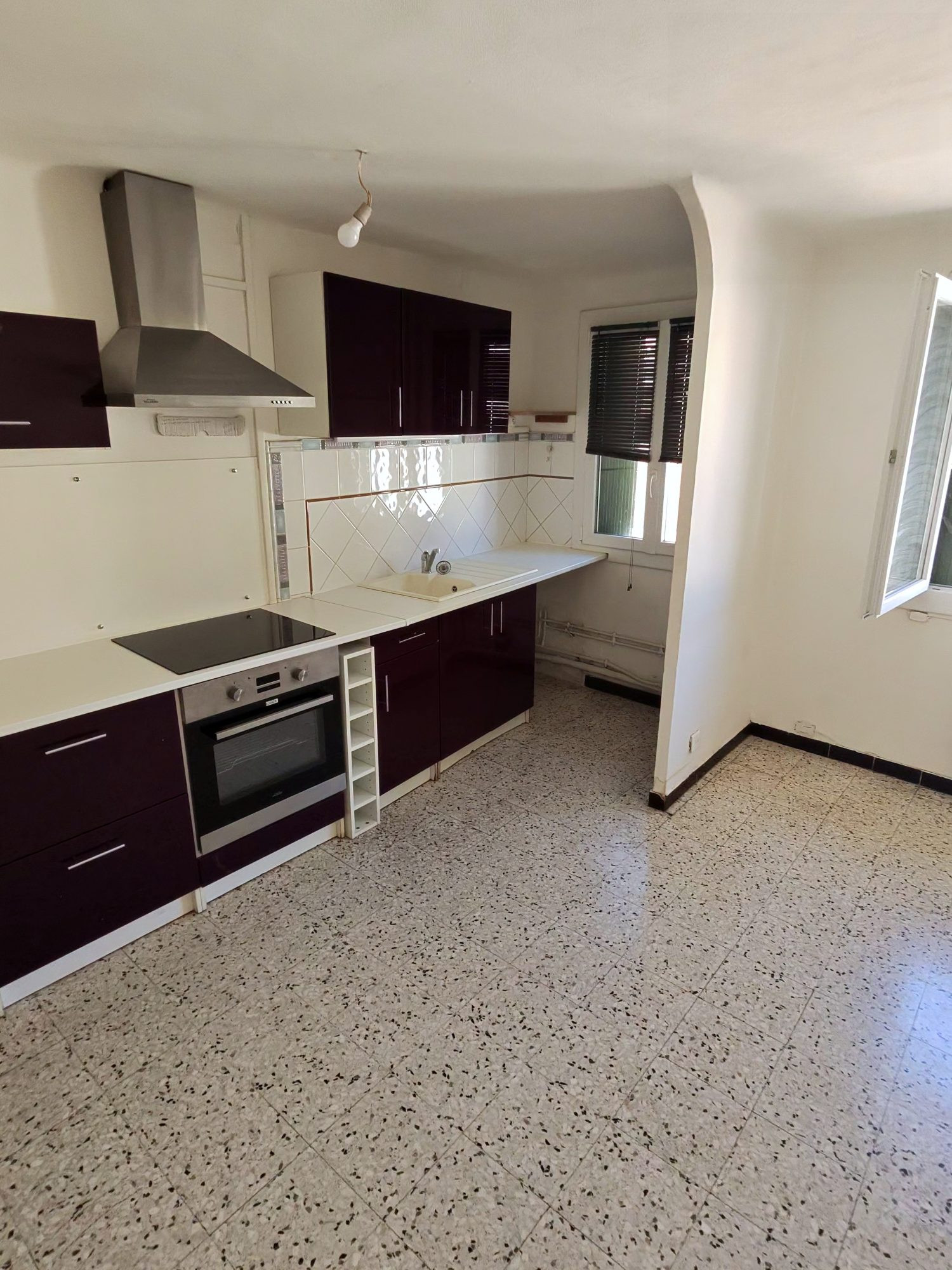 Appartement à louer à Solliès-Pont, 42 m²