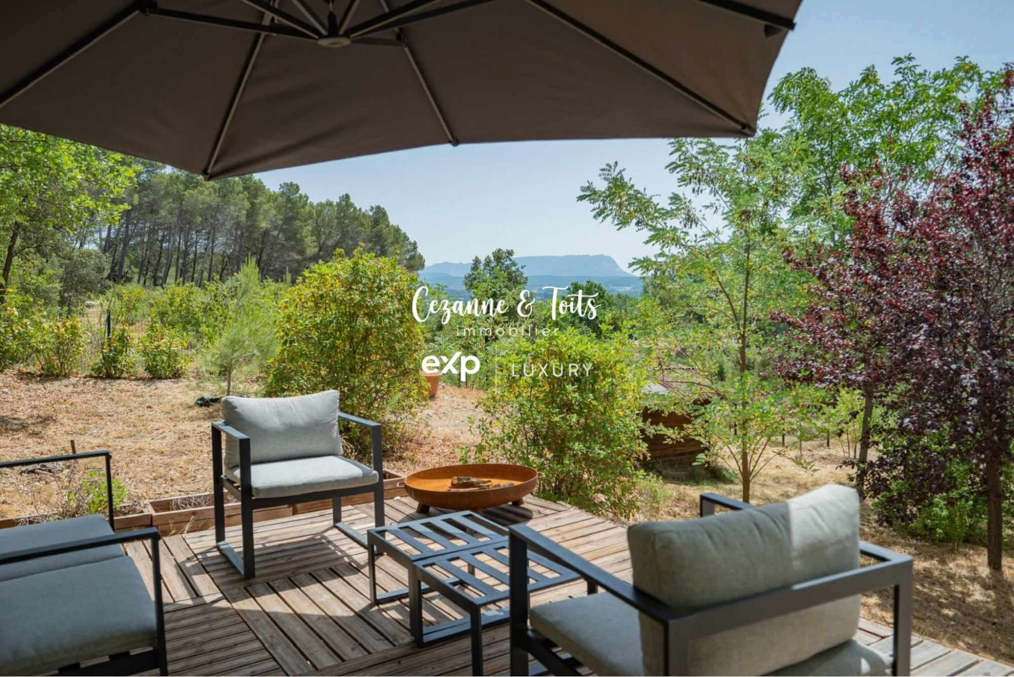 Maison à louer à Aix-en-Provence, 178 m²