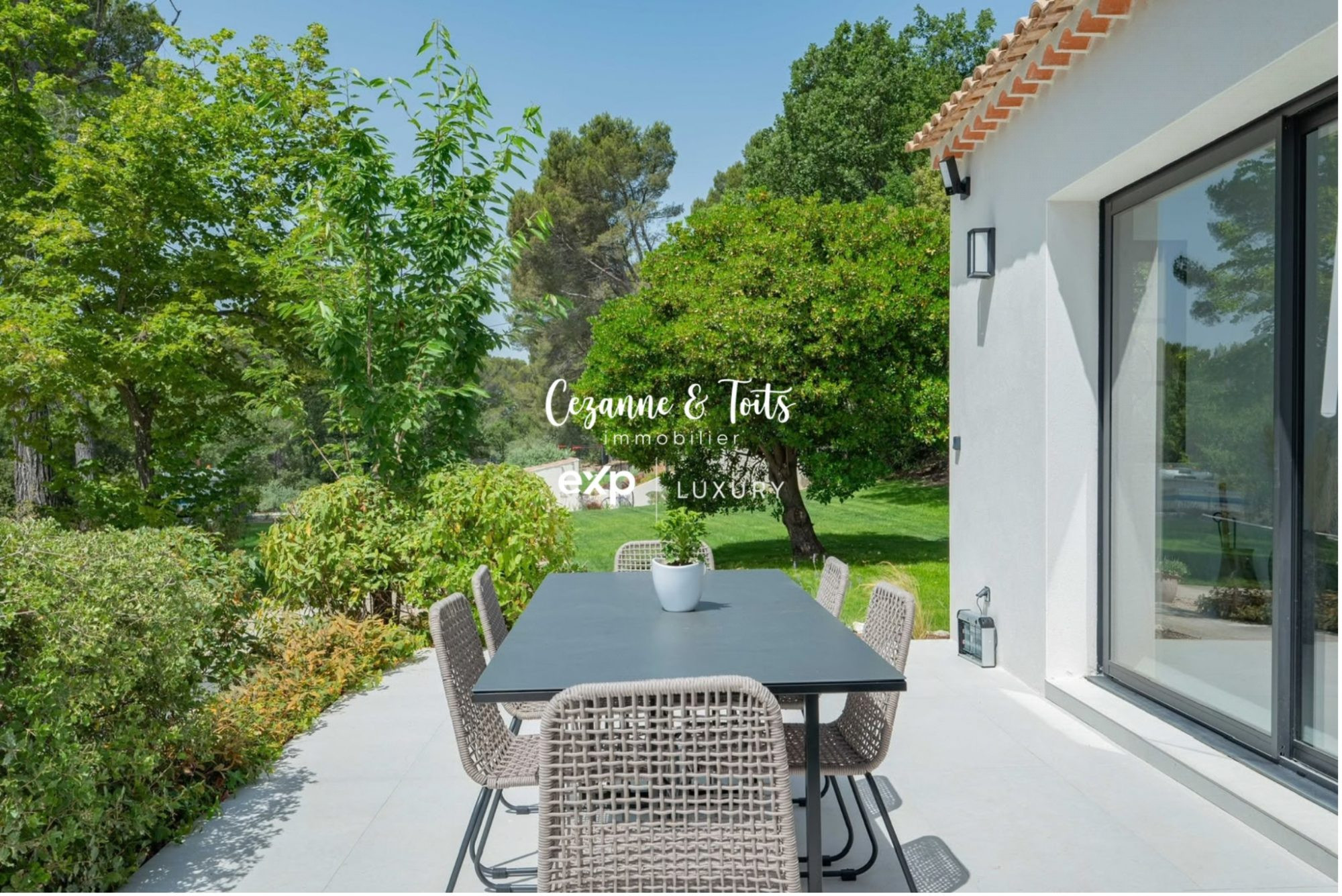 Maison à louer à Aix-en-Provence, 178 m²