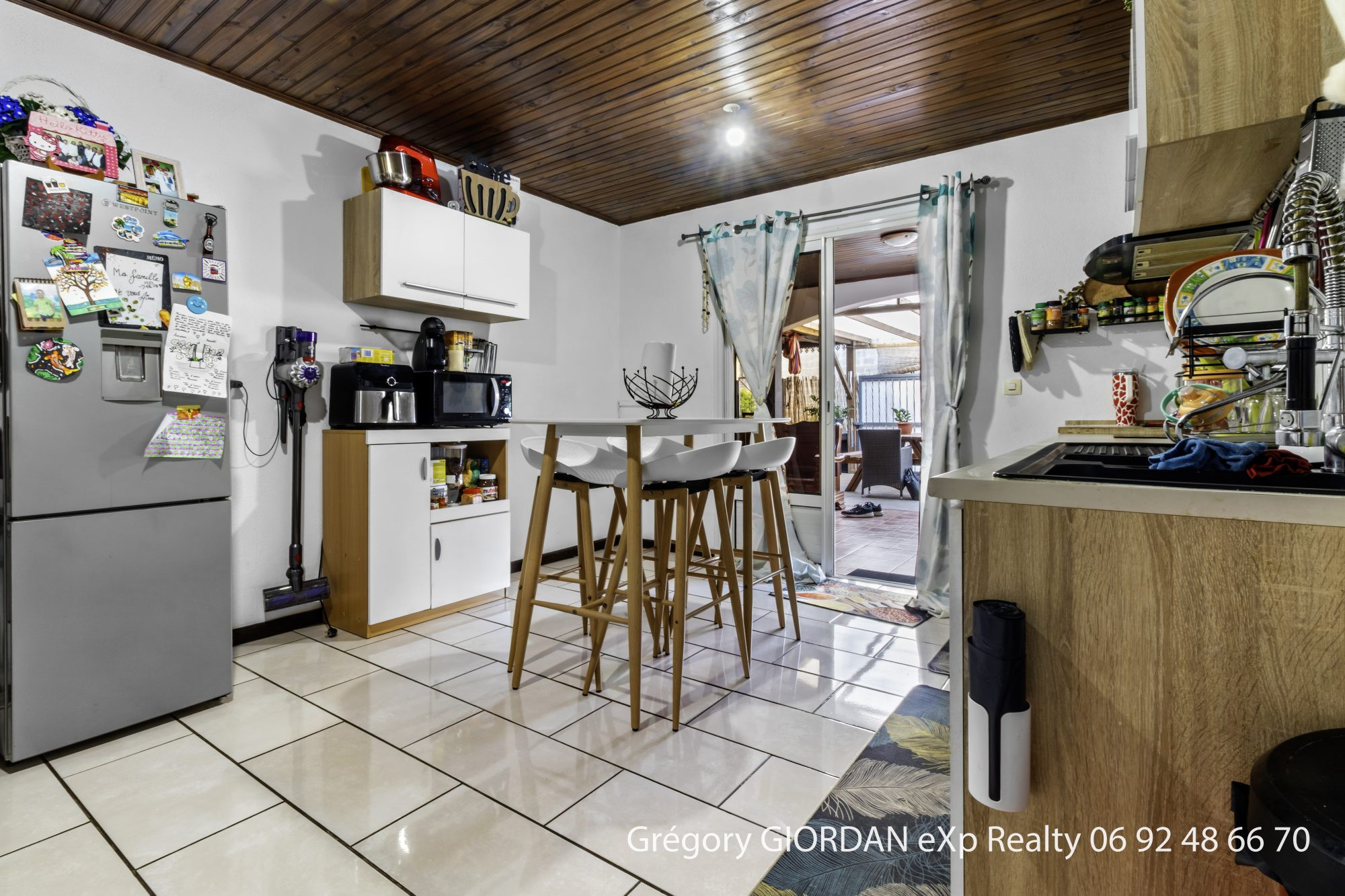 Ancienne à louer à Saint-Pierre, 96 m²