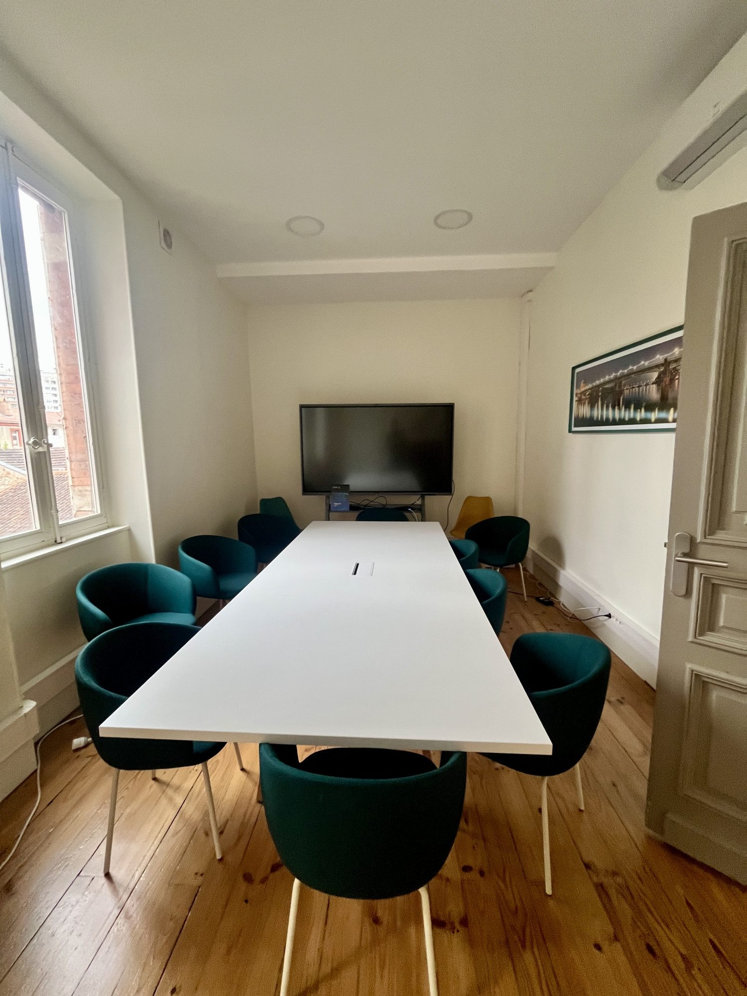 Commercial Real Estate for rent in Toulouse