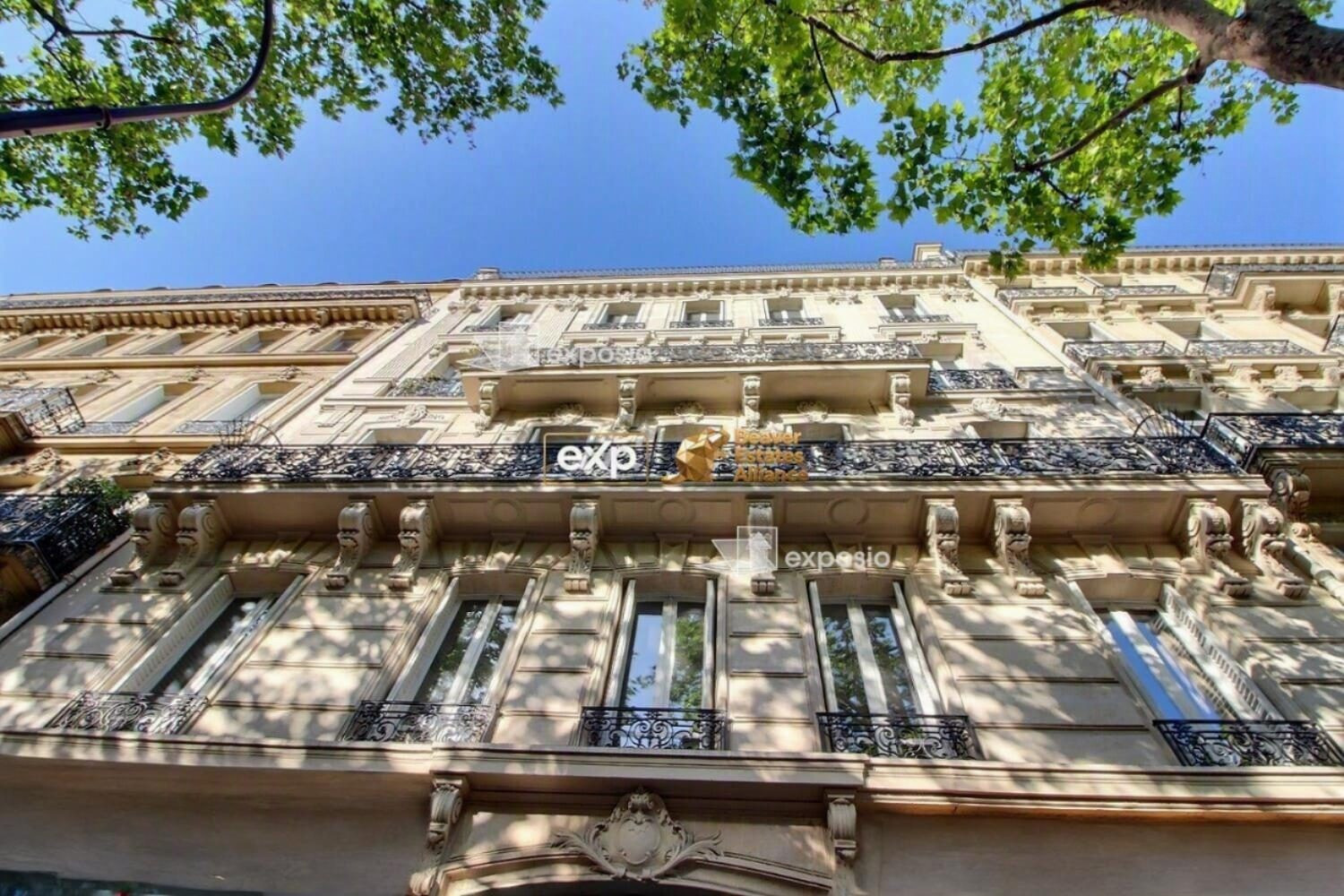 Immobilier pro à louer à Paris