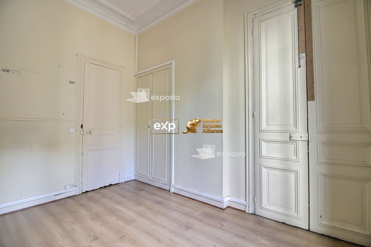Commercial Real Estate for rent in Paris