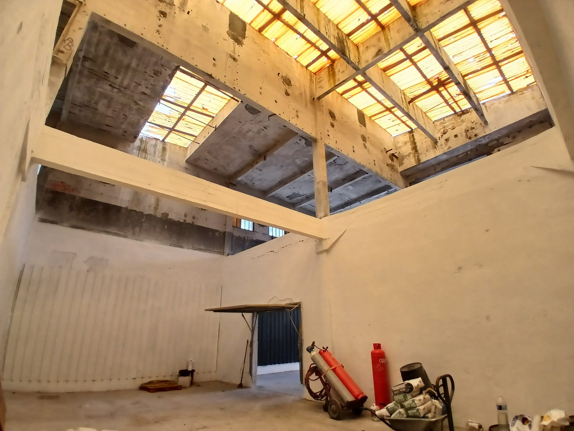local 300m2 Cheylas