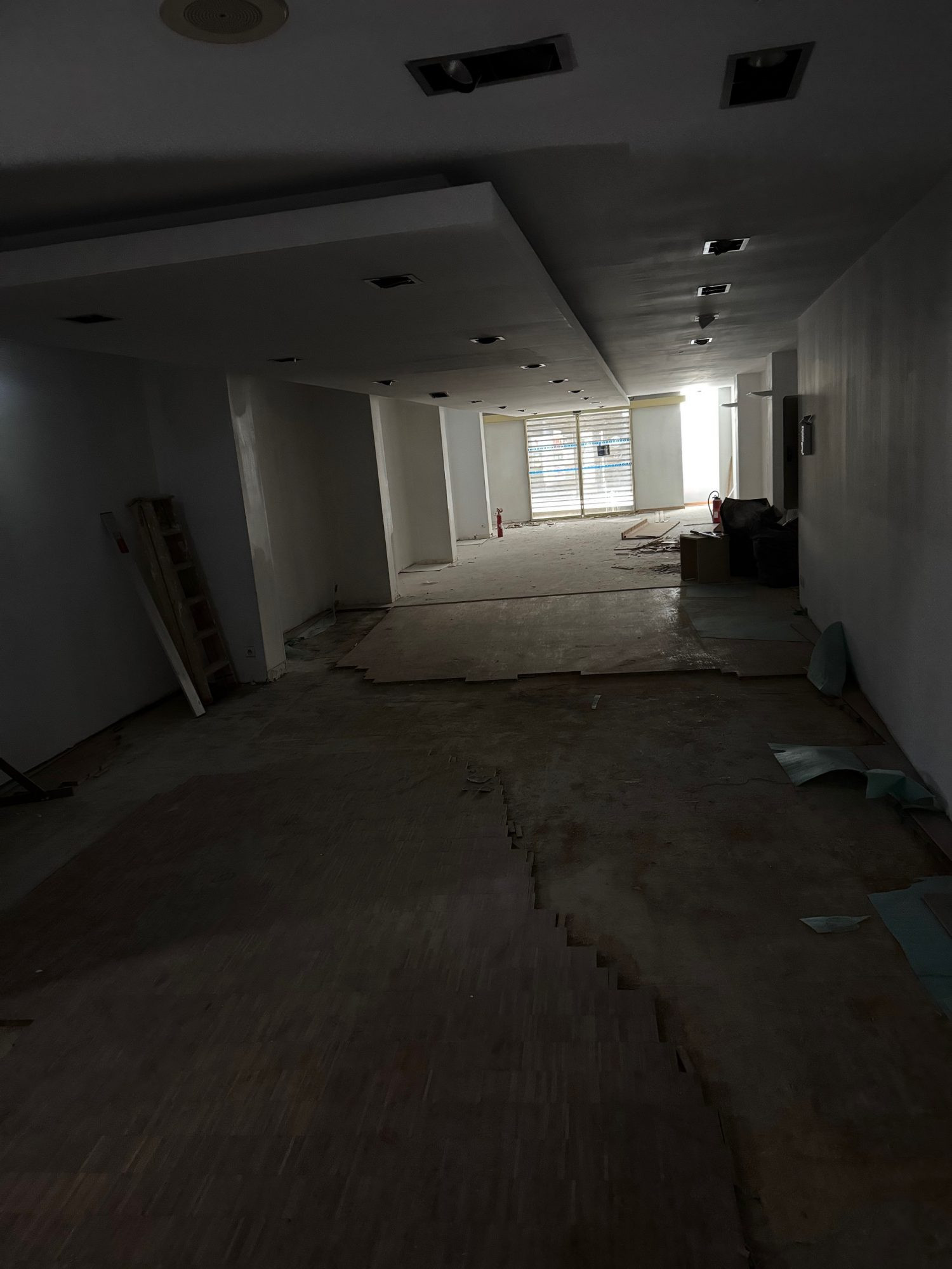 Immobilier pro for rent in Dax