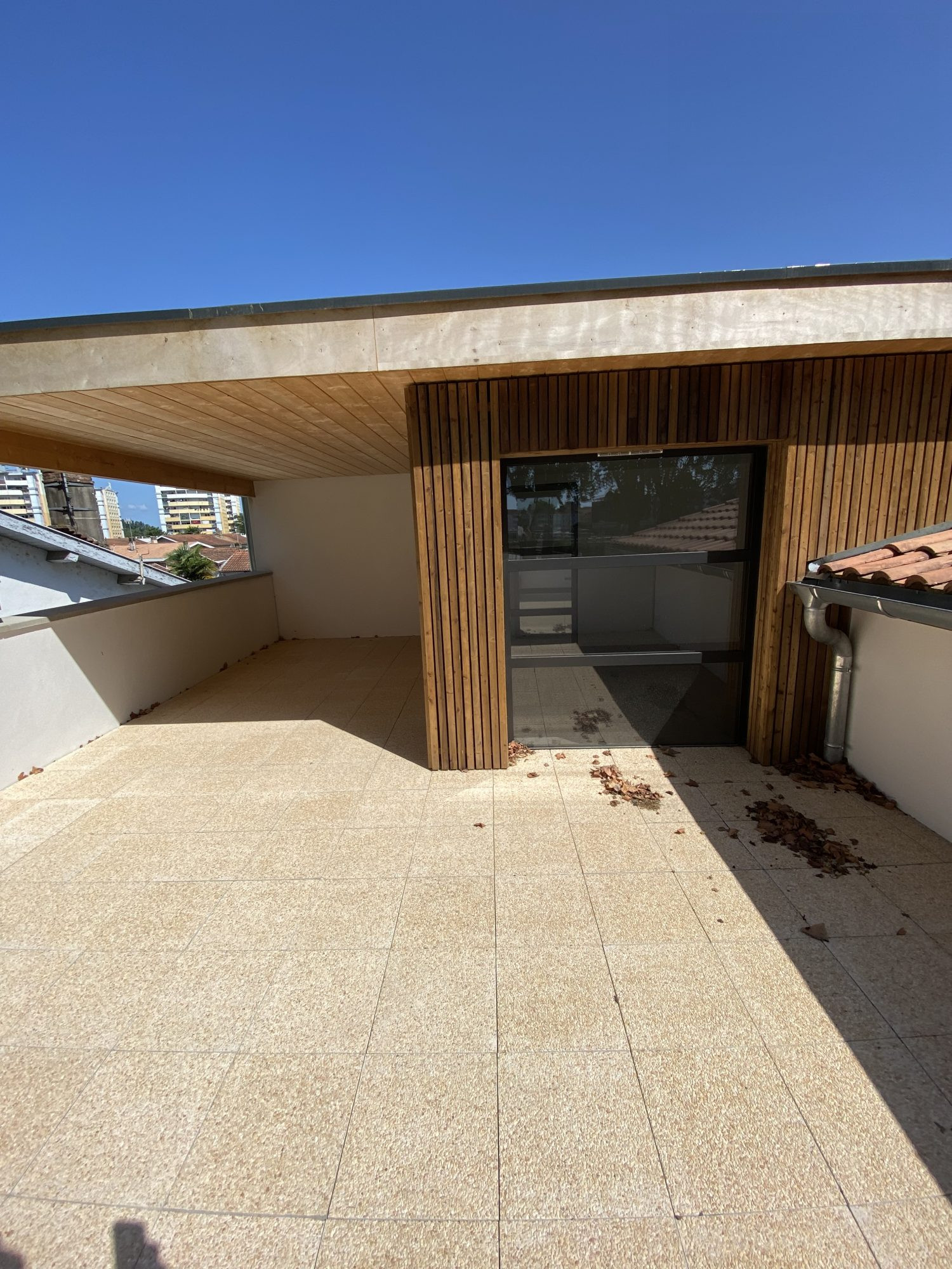 Immobilier pro for rent in Dax