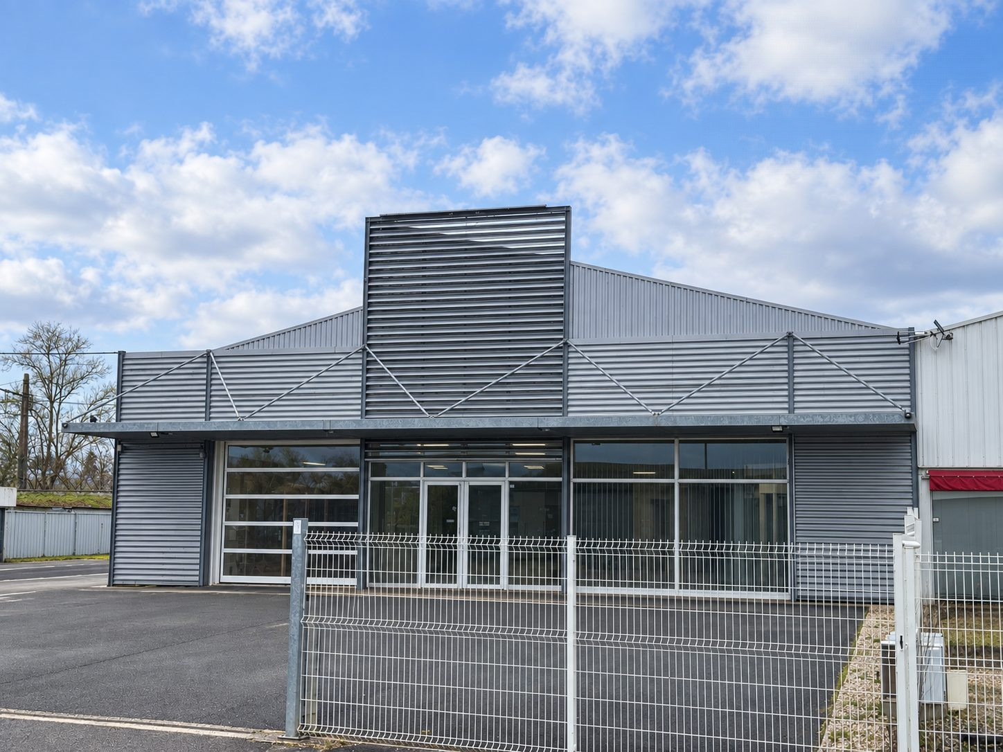 Immobilier pro à louer à Dax