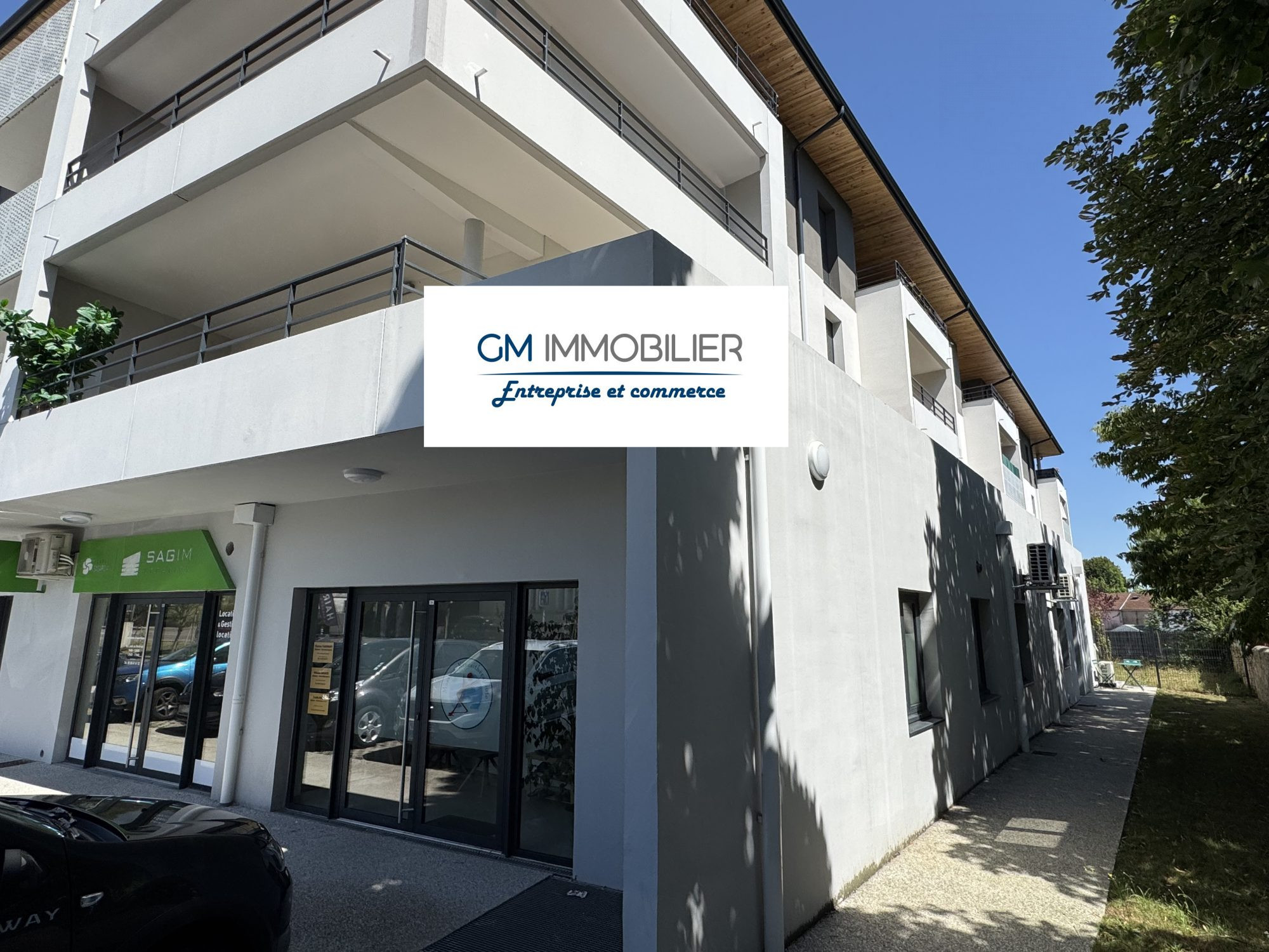 Immobilier pro à louer à Saint-Paul-lès-Dax