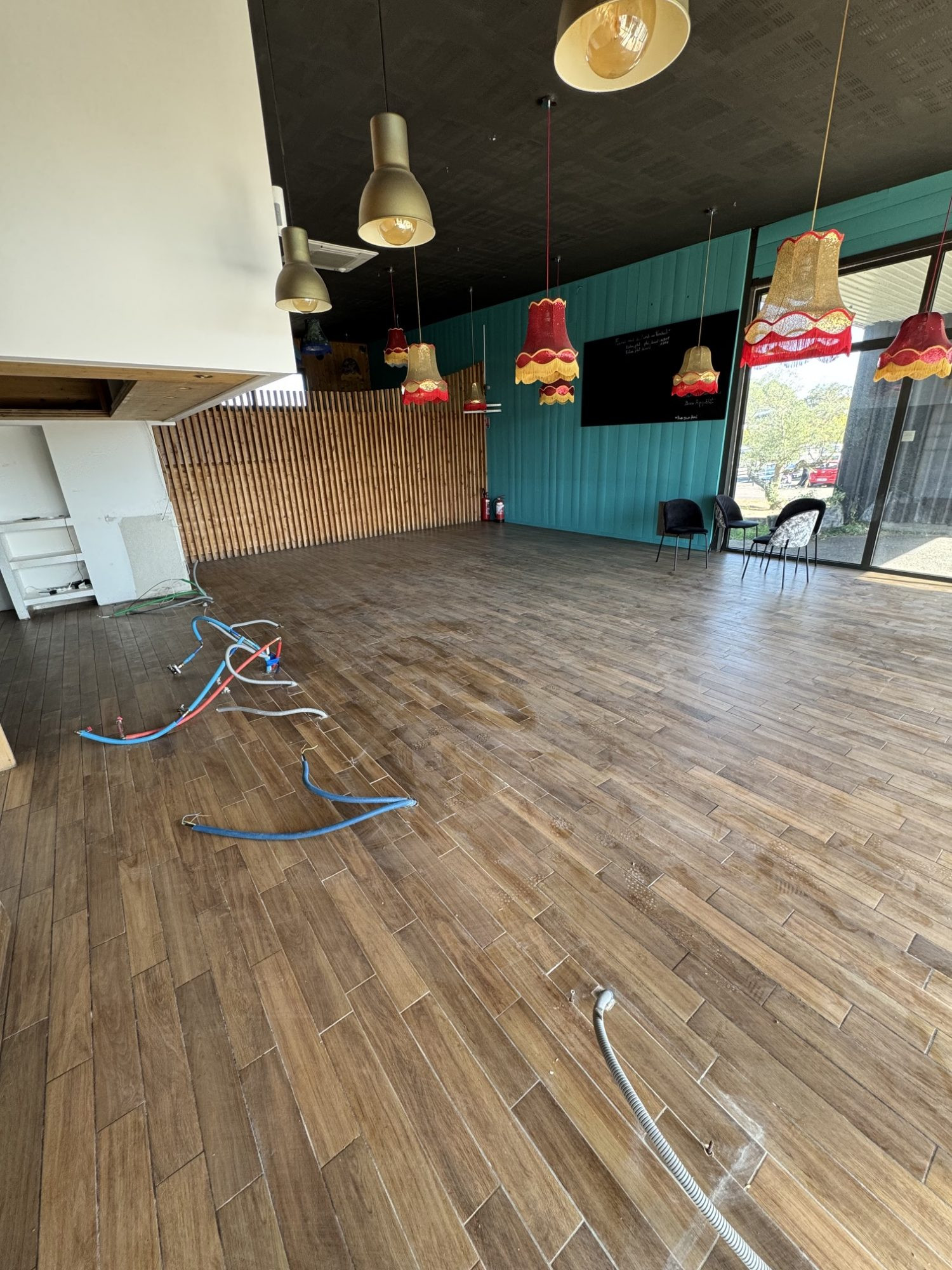 Immobilier pro à louer à Saint-Vincent-de-Tyrosse