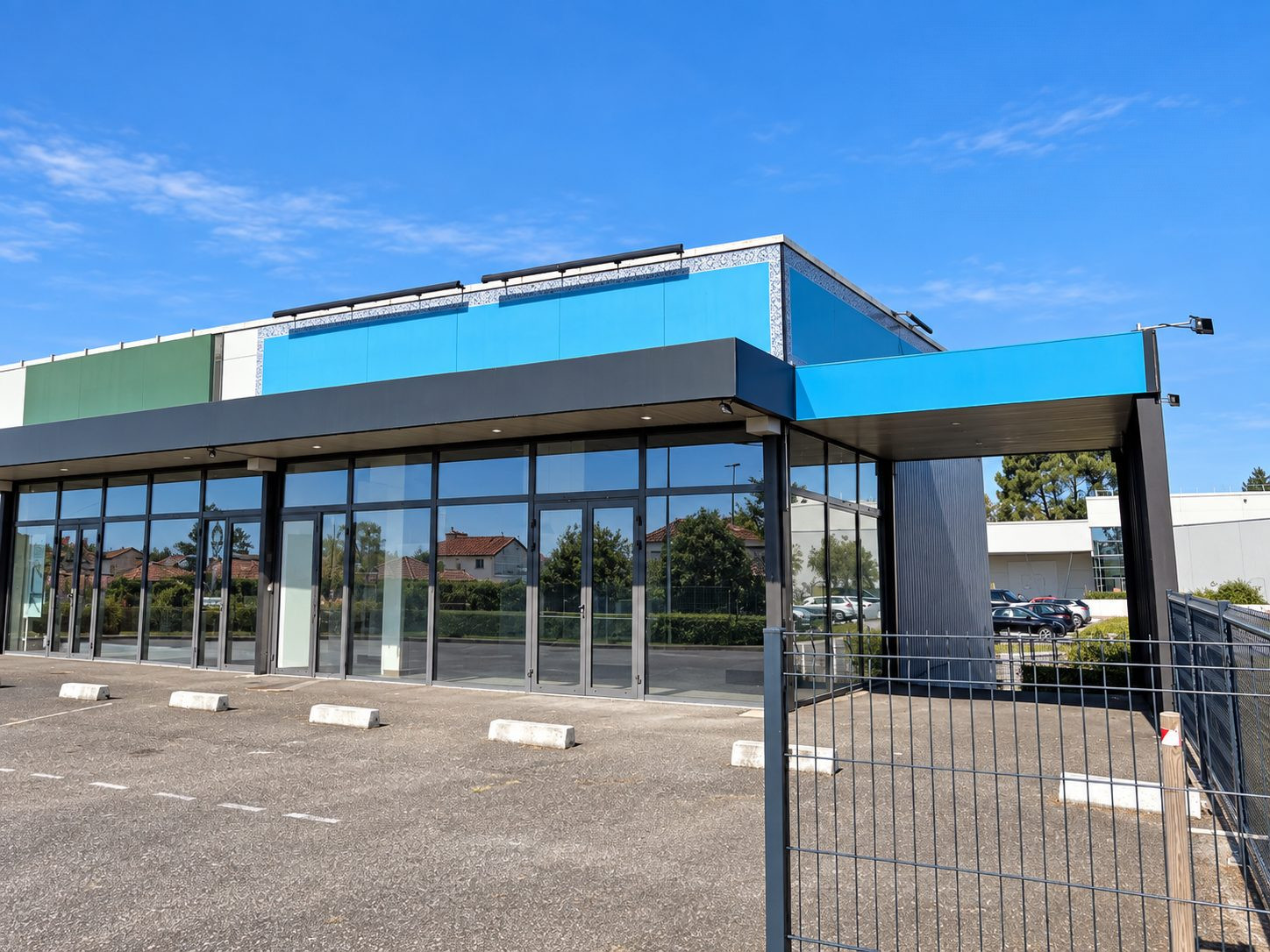 Immobilier pro à louer à Saint-Vincent-de-Tyrosse