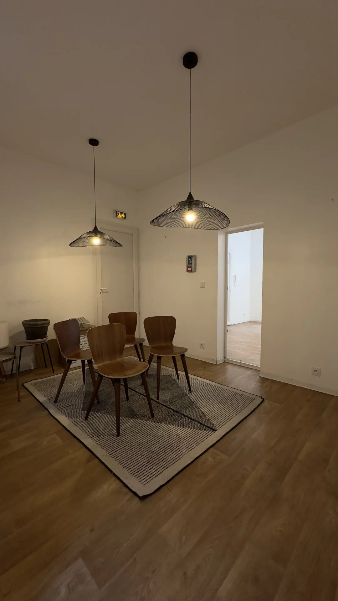BORDEAUX - BUREAUX - GAMBETTA - LOCAL 3 PIECES - 65 M²