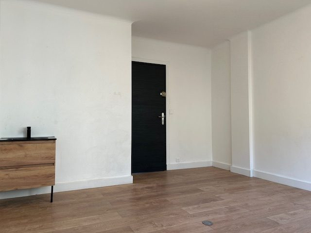 Immobilier pro à louer à Annecy