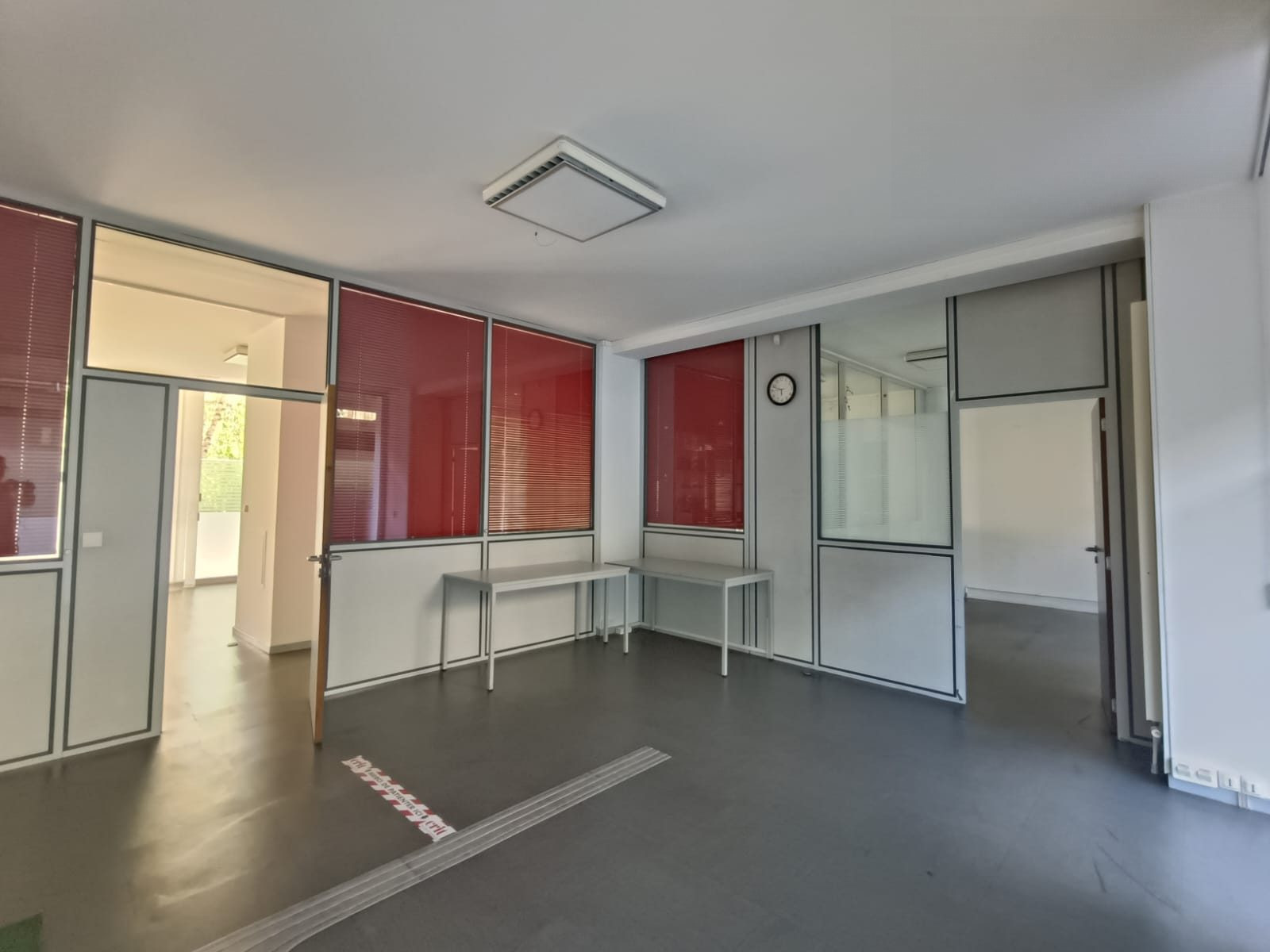 COMMERCIAL/PROFESSIONAL SPACE – 132 m² – LYON PART-DIEU 3