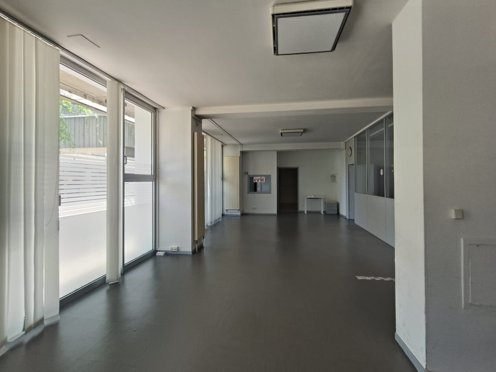 COMMERCIAL/PROFESSIONAL SPACE – 132 m² – LYON PART-DIEU 4